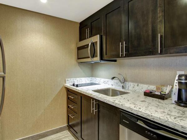 Homewood Suites By Hilton Ottawa Kanata : photo 4 de la chambre suite 1 chambre avec 2 lits queen-size - non-fumeurs