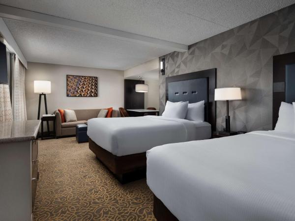 Embassy Suites by Hilton Tucson East : photo 2 de la chambre studio 2 lits queen-size - vue sur montagne