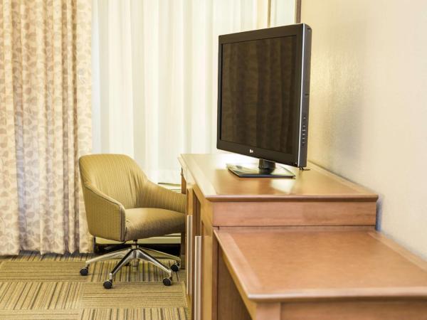 Hampton Inn Philadelphia-Airport : photo 1 de la chambre chambre 2 lits queen-size (4 adultes)