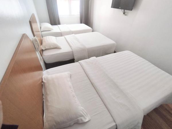 Marine Bay Hotel : photo 2 de la chambre chambre triple basique