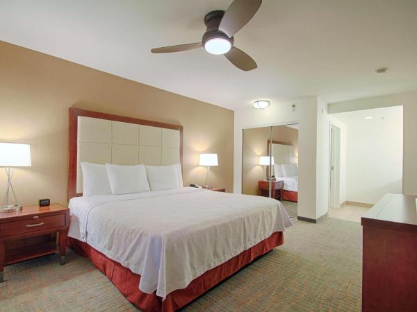 Homewood Suites by Hilton Las Vegas Airport : photo 2 de la chambre suite 1 chambre lit king-size - non-fumeurs