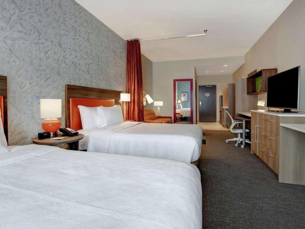 Home2 Suites By Hilton Charlotte Uptown : photo 2 de la chambre studio avec 2 lits queen-size - non-fumeurs