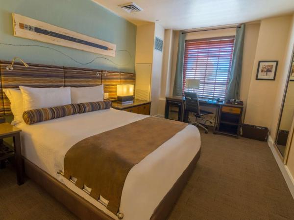 Hotel Andaluz Albuquerque, Curio Collection By Hilton : photo 1 de la chambre chambre lit queen-size 