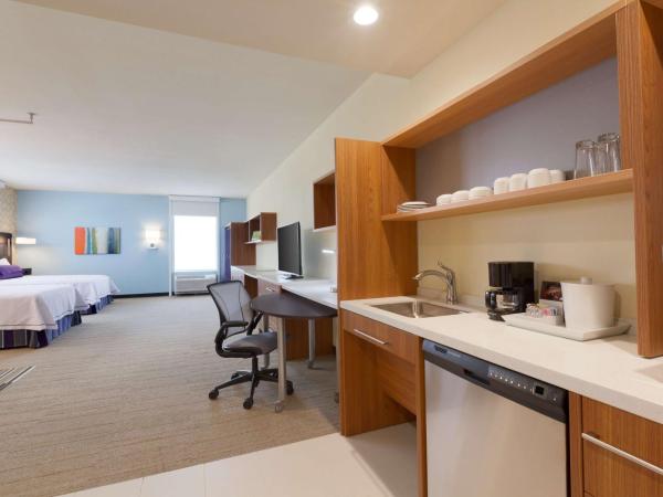 Home2 Suites By Hilton Oklahoma City Quail Springs : photo 1 de la chambre queen studio with two queen beds - mobility access/non-smoking