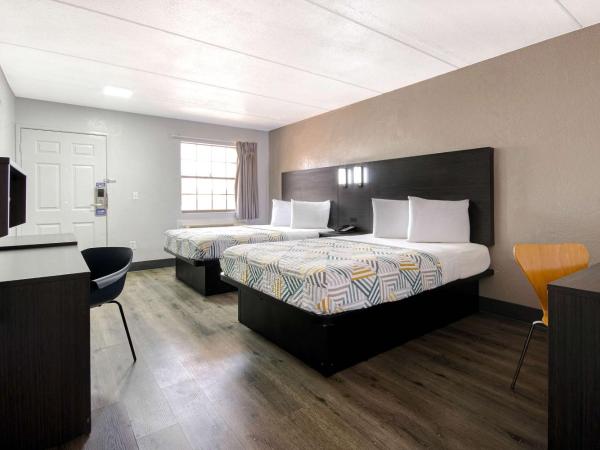 Motel 6-San Antonio, TX - Northwest Medical Center : photo 2 de la chambre chambre avec 2 lits queen-size - accessible aux personnes à mobilité réduite