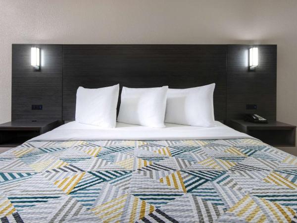 Motel 6-San Antonio, TX - Northwest Medical Center : photo 2 de la chambre chambre lit queen-size