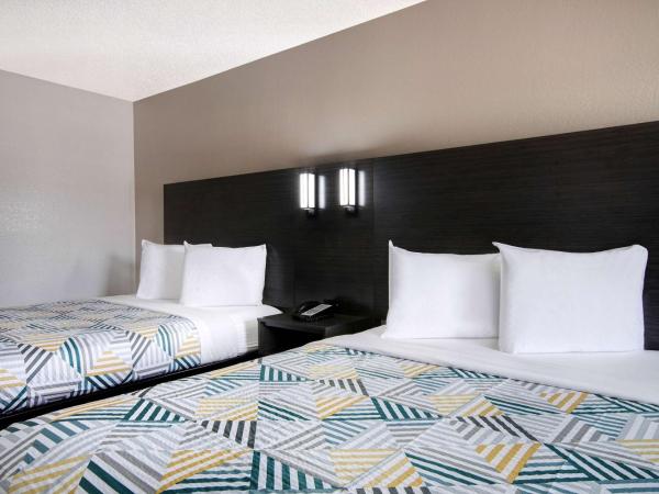 Studio 6 San Antonio TX Northwest Medical Center : photo 1 de la chambre chambre 2 lits queen-size - non-fumeurs