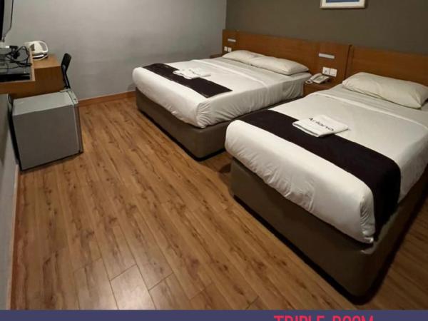 Hotel Ariana 5 minutes Bukit Indah 15 minutes Legoland 20 minutes Utm : photo 2 de la chambre chambre triple standard