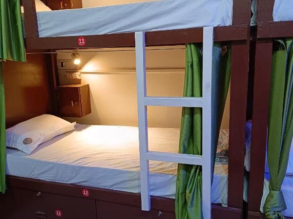 Frazyone hostel : photo 1 de la chambre lit superposé dans dortoir mixte