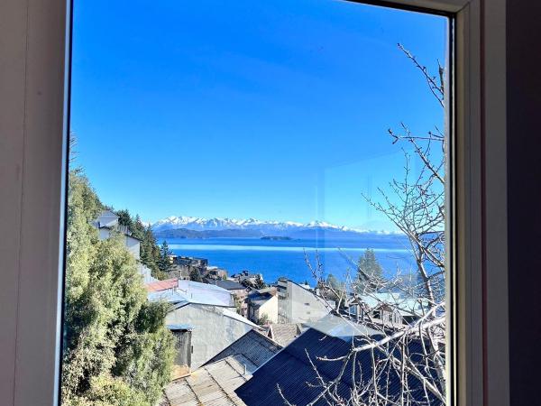 Moving Hostel Travel Bar : photo 3 de la chambre lit simple en dortoir