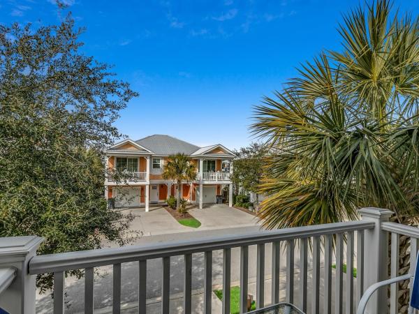 North Beach Resort & Villas : photo 1 de la chambre carriage house one bedroom luxury villa