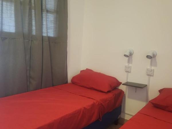 Pachá Hostel Backpack : photo 2 de la chambre lit simple en dortoir