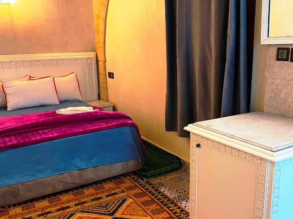 RIAD Tamazouzt : photo 8 de la chambre chambre double avec salle de bains privative