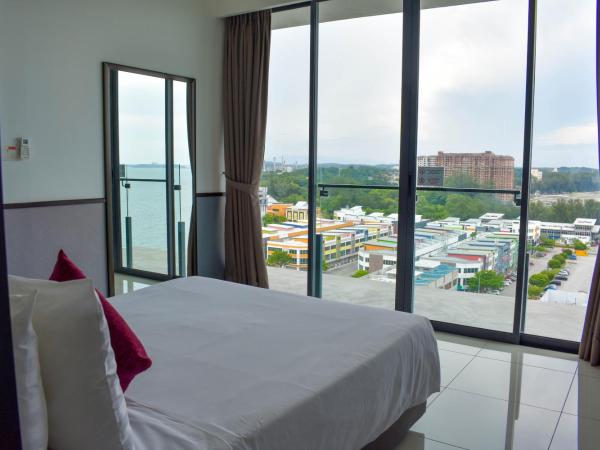 D'Wharf Hotel & Serviced Residence : photo 3 de la chambre suite familiale