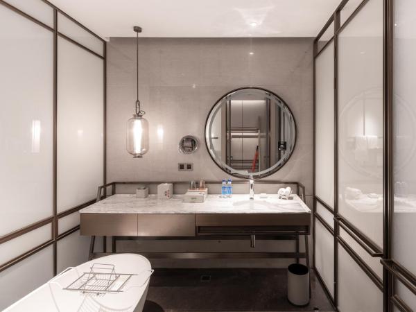 Canopy by Hilton Chengdu City Centre : photo 3 de la chambre two queen skyline tianfu square view room