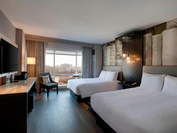 Louisville Marriott Downtown : photo 1 de la chambre chambre lit queen-size deluxe