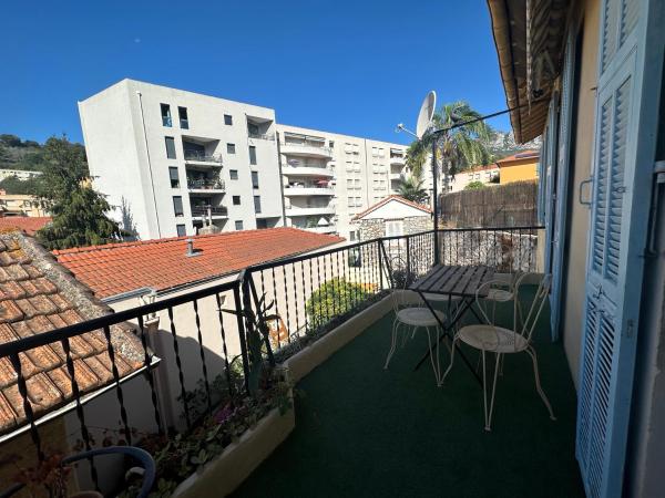 La maison de Giulia Menton : photo 5 de la chambre appartement - vue sur jardin