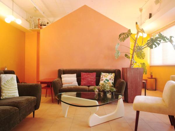 Hostel Casa Noda : photo 10 de la chambre 10-bed female dormitory room with shared bathroom