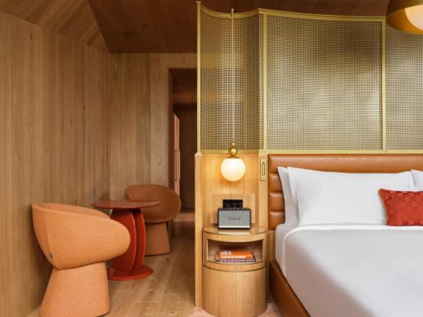 W Budapest : photo 7 de la chambre cozy studio suite king with city view