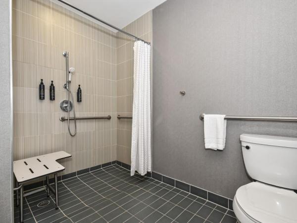 Aloft Charlotte City Center : photo 6 de la chambre chambre lit king-size aloft