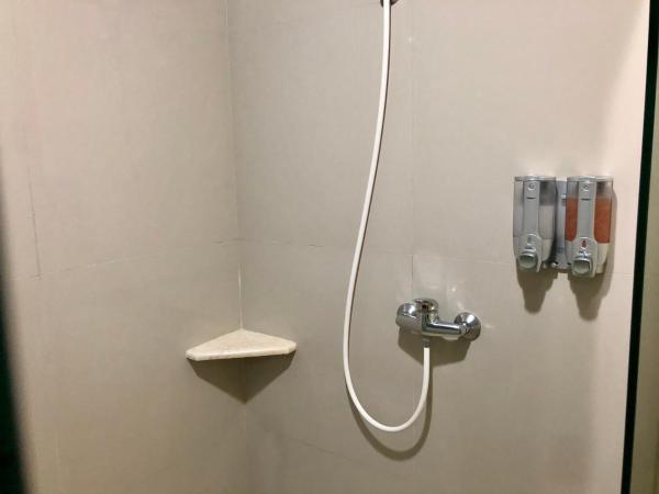 Kana Citra Guesthouse : photo 4 de la chambre chambre familiale