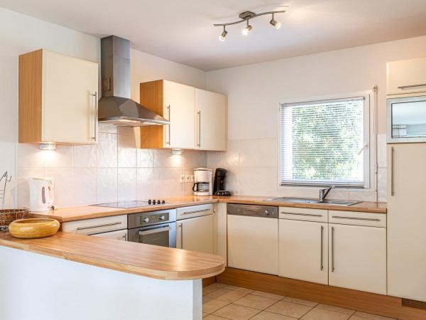 Oasis Les Jardins des Sables d'Olonne : photo 9 de la chambre villa 4 chambres avec piscine privée