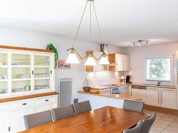 Oasis Les Jardins des Sables d'Olonne : photo 7 de la chambre villa 4 chambres avec piscine privée