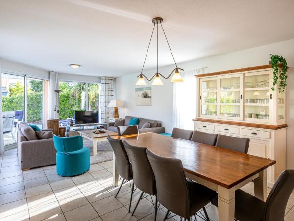 Oasis Les Jardins des Sables d'Olonne : photo 5 de la chambre villa 4 chambres avec piscine privée