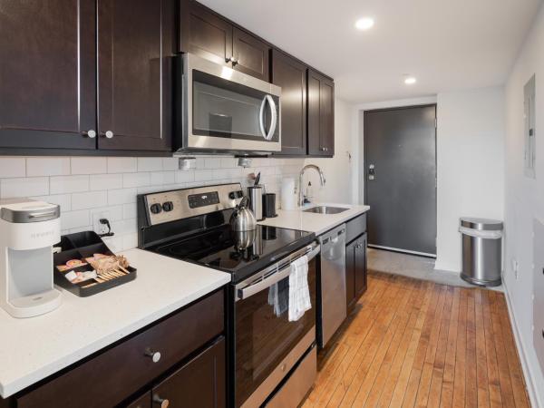 Sosuite at West Lofts - West Philadelphia : photo 3 de la chambre appartement standard