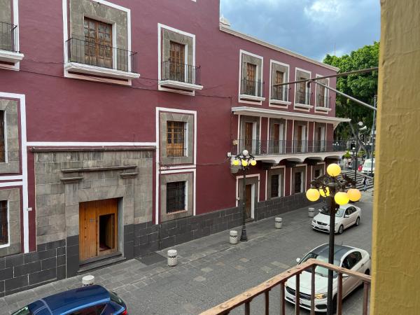 Catedral 304 : photo 2 de la chambre chambre double deluxe avec balcon