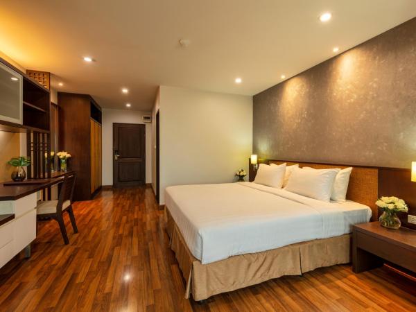 The Grand Napat : photo 1 de la chambre studio