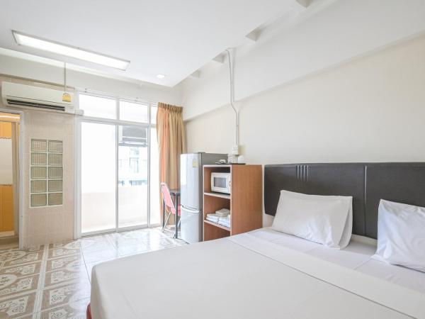 AC Habitat Bangkok : photo 5 de la chambre chambre double supérieure