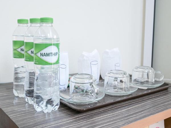 AC Habitat Bangkok : photo 5 de la chambre chambre double standard