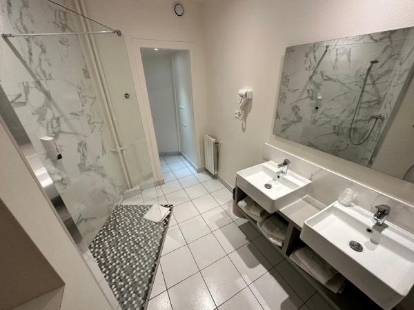 Hotel Richmond Gare du Nord : photo 5 de la chambre chambre quadruple