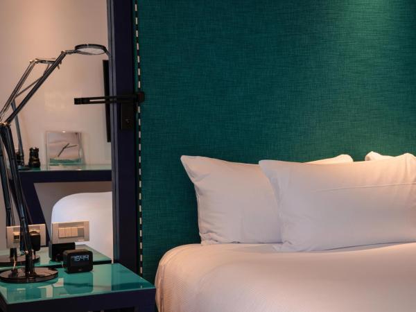 Hilton Sorrento Palace : photo 6 de la chambre chambre quadruple exécutive avec vue sur la mer