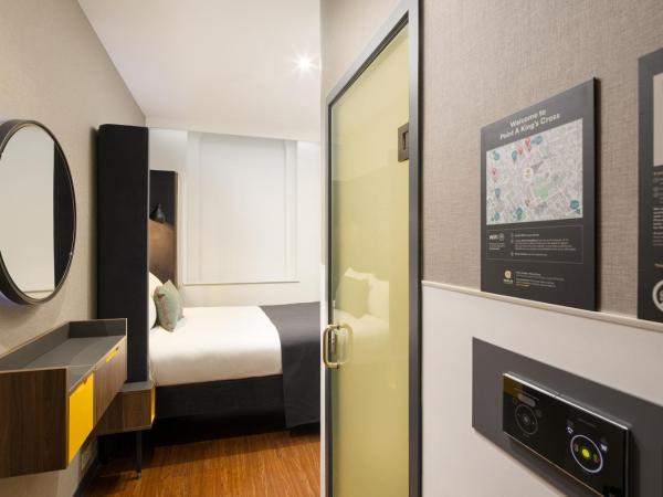 Point A Hotel London Kings Cross - St Pancras : photo 2 de la chambre chambre double - sans fenêtre