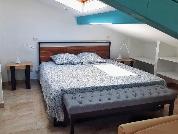 Bed & Breakfast L'Etape Basque : photo 2 de la chambre chambre double avec salle de bains privative extérieure