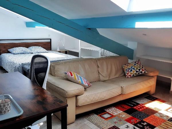 Bed & Breakfast L'Etape Basque : photo 4 de la chambre chambre double avec salle de bains privative extérieure