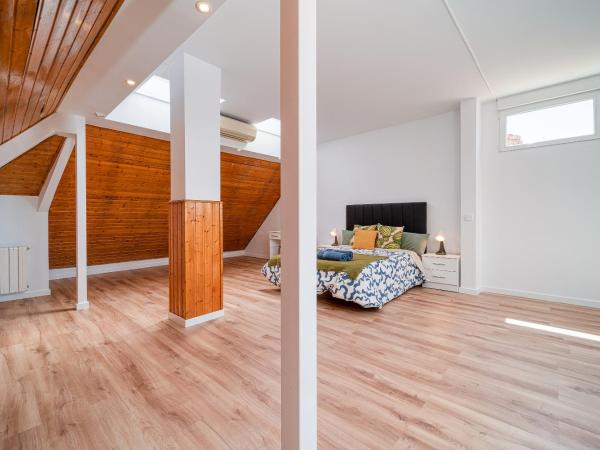 Casa Cafe Madrid (El plantio) Calle segundo anca 11 madrid 28023 : photo 7 de la chambre chambre familiale standard