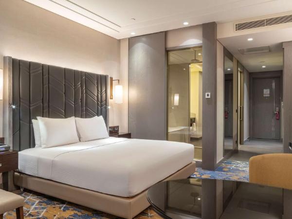 Hilton Istanbul Bakirkoy : photo 2 de la chambre chambre lit king-size exécutive