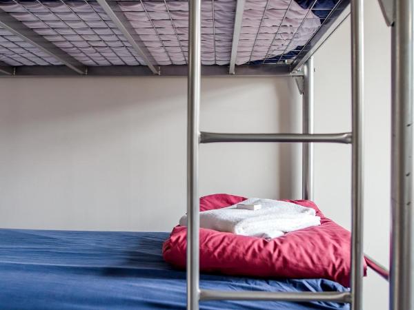 The Cambridge Hotel : photo 3 de la chambre lit simple dans dortoir de 4 lits