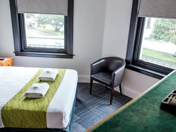 The Cambridge Hotel : photo 4 de la chambre chambre double avec salle de bains commune