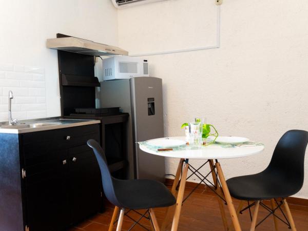 Suites Apodaca : photo 7 de la chambre chambre double deluxe