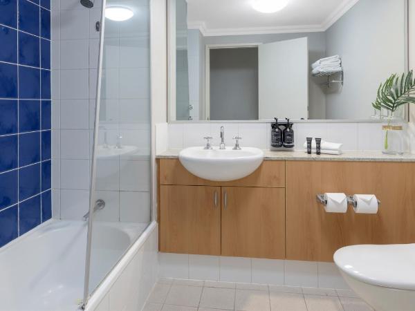 Oaks Perth Hotel : photo 7 de la chambre deluxe studio - no housekeeping