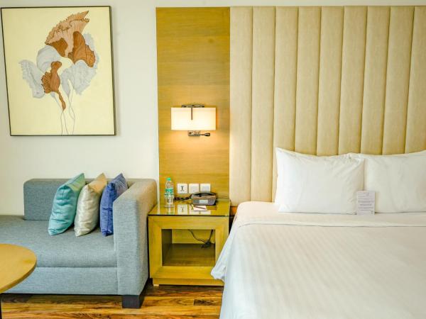 Courtyard by Marriott Gurugram Downtown : photo 1 de la chambre club king room – breakfast, club lounge access, one way airport transfers, 15% discount on food and beverages, wi-fi