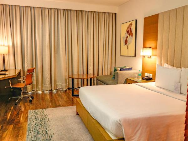 Courtyard by Marriott Gurugram Downtown : photo 9 de la chambre club king room – breakfast, club lounge access, one way airport transfers, 15% discount on food and beverages, wi-fi