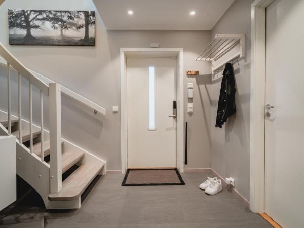 Arctic Homes - Unique Town House : photo 5 de la chambre appartement 2 chambres