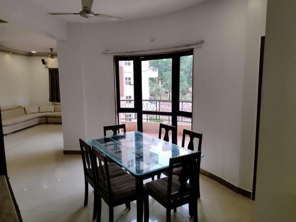 JUST HOME 2BHK : photo 10 de la chambre chambre double ou lits jumeaux deluxe avec balcon