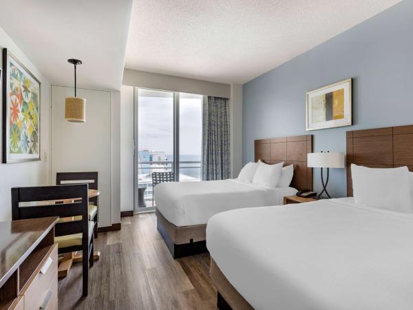 Hilton Vacation Club Oceanaire Virginia Beach : photo 1 de la chambre studio premier - vue partielle sur océan 