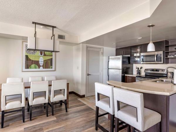 Hilton Vacation Club Oceanaire Virginia Beach : photo 5 de la chambre suite 1 chambre lit queen-size plus - côté océan 